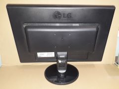 Монитор 22" LG W2241S-BF б/у (VGA)