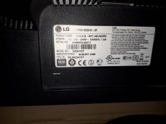 Монитор 22" LG W2241S-BF б/у (VGA)